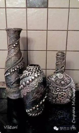 废弃酒瓶巧手重生，变身华丽复古工艺品